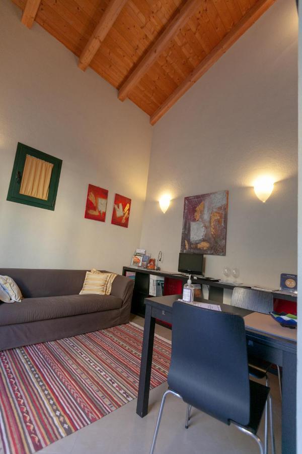 Appartement Al Centro Del Borgo à Guarene Extérieur photo