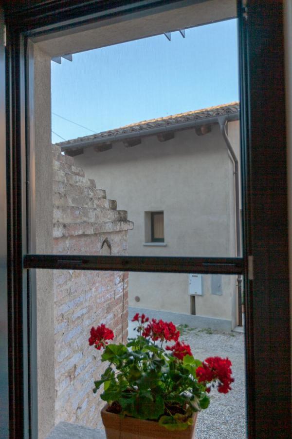 Appartement Al Centro Del Borgo à Guarene Extérieur photo